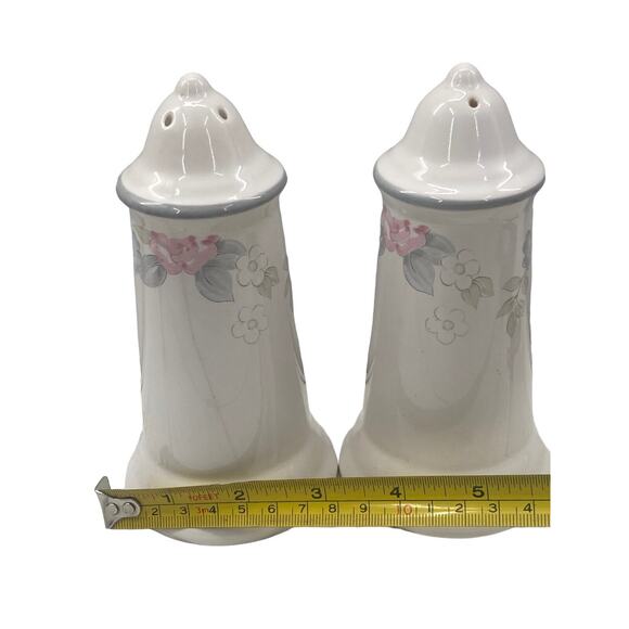 Pfaltzgraff Wyndham Salt And Pepper Shakers Floral Vintage Cottage Core Duo - Picture 5 of 10
